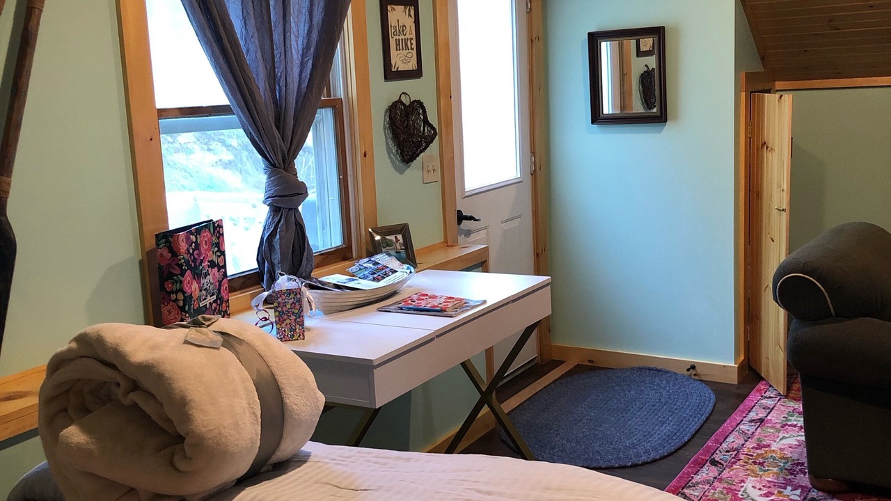 Photo of Bedroom in Bloomingdale