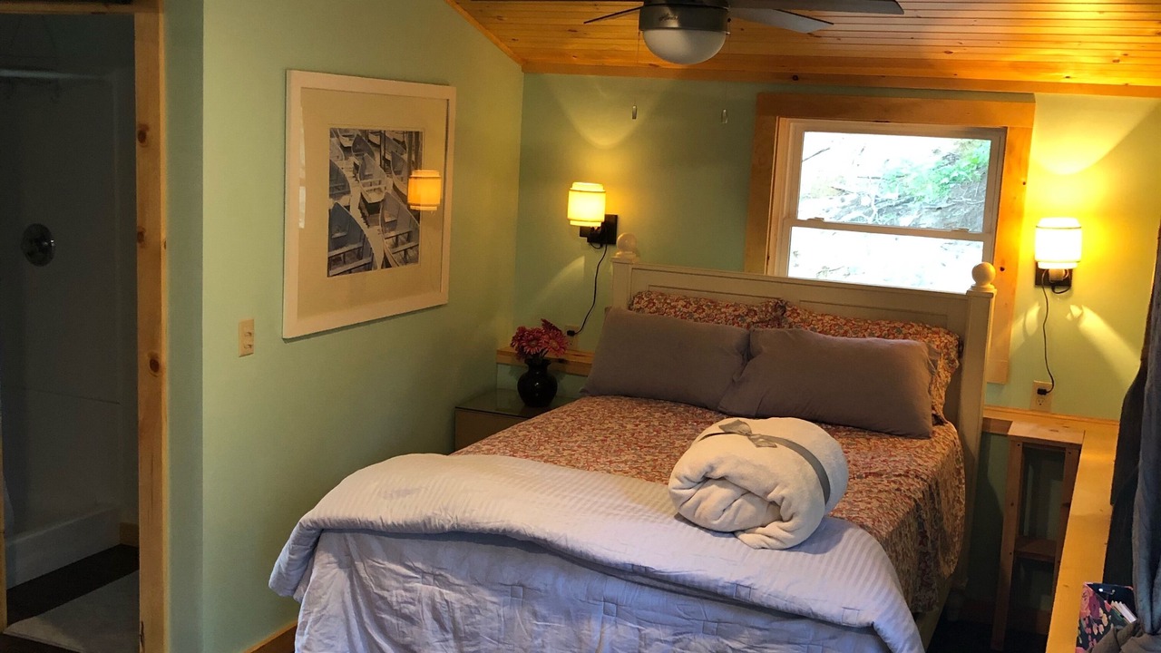 Photo of Bedroom in Bloomingdale