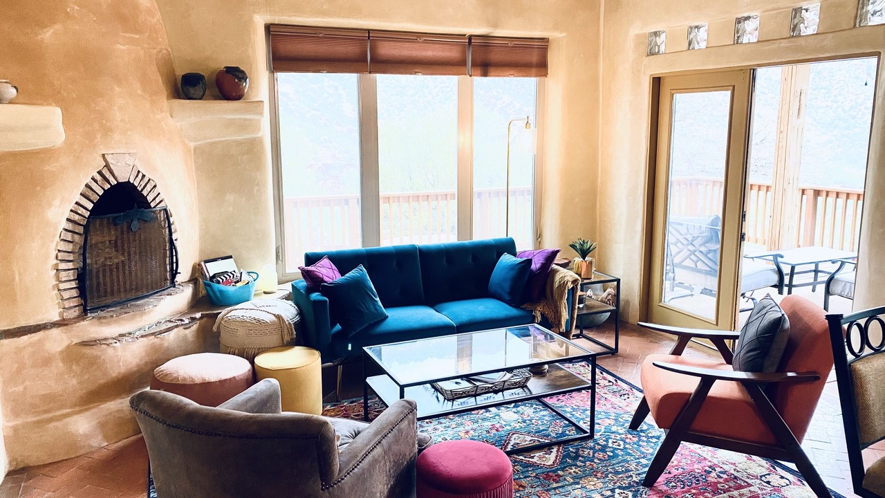 Photo of Livingroom in Jemez Springs