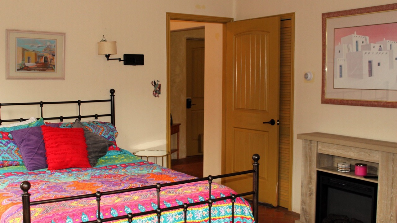 Photo of Bedroom in Jemez Springs