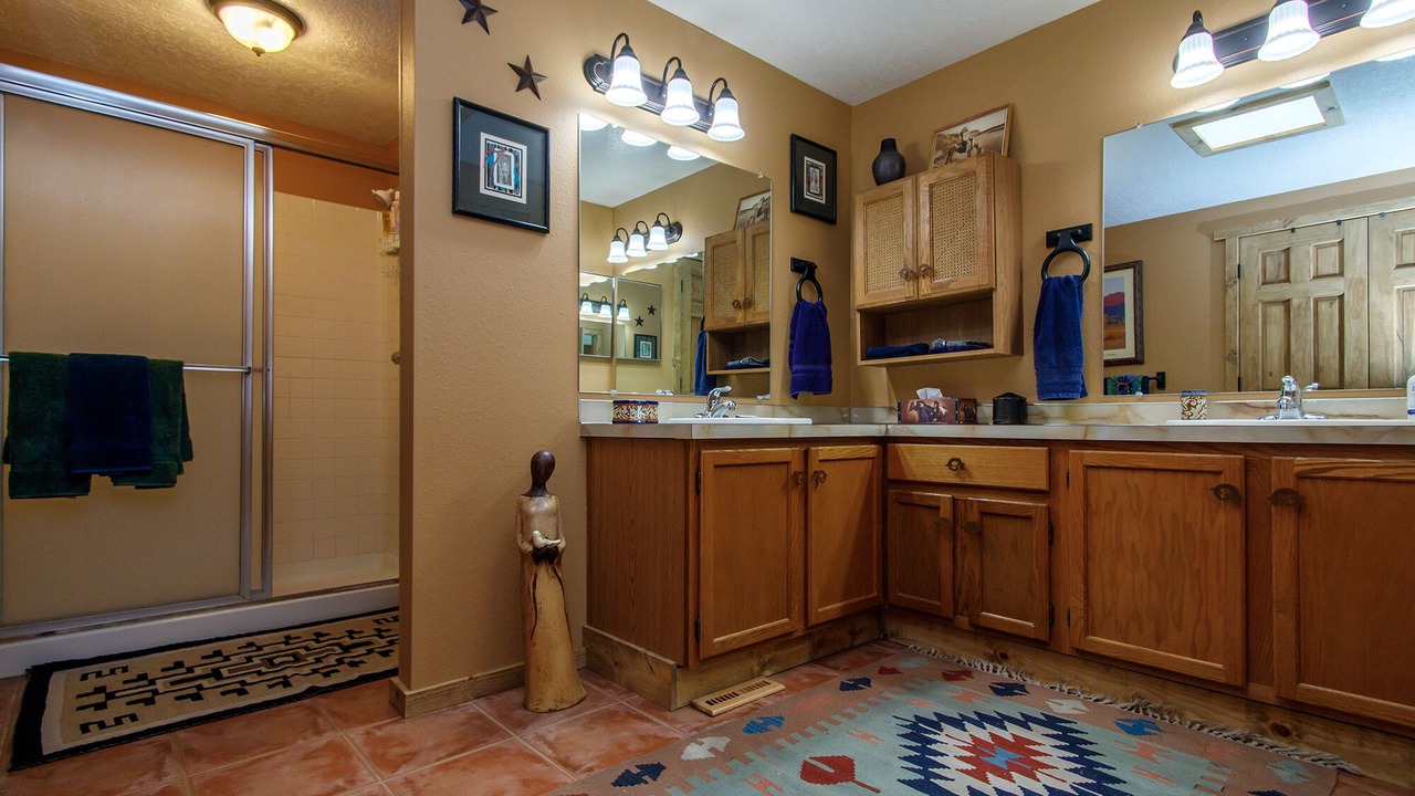 Photo of Bathroom in Eldorado at Santa Fe