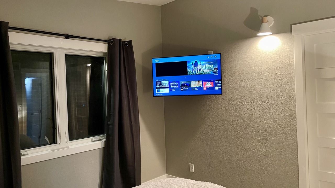 Photo of Bedroom in Lake City