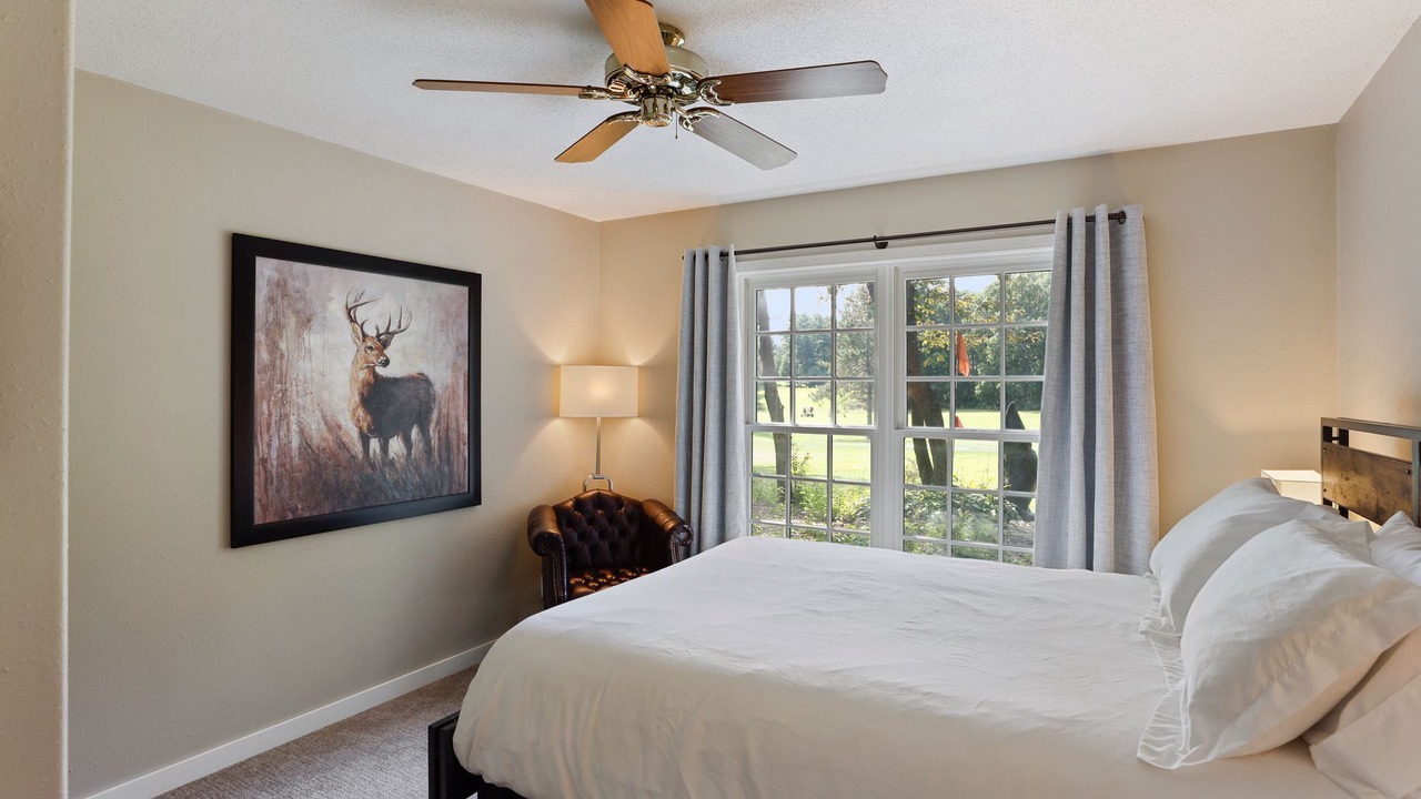 Photo of Bedroom in Brill