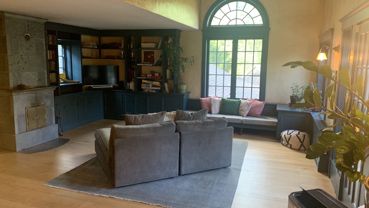 Photo of Bedroom in Shelburne Falls