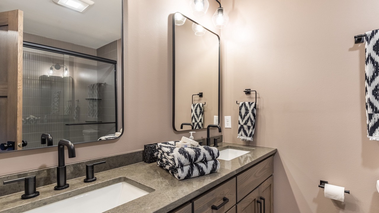 Photo of Bathroom in Hayward