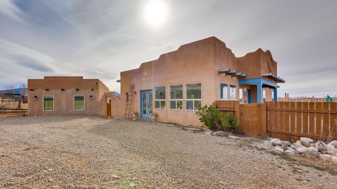 Photo of Others in Taos