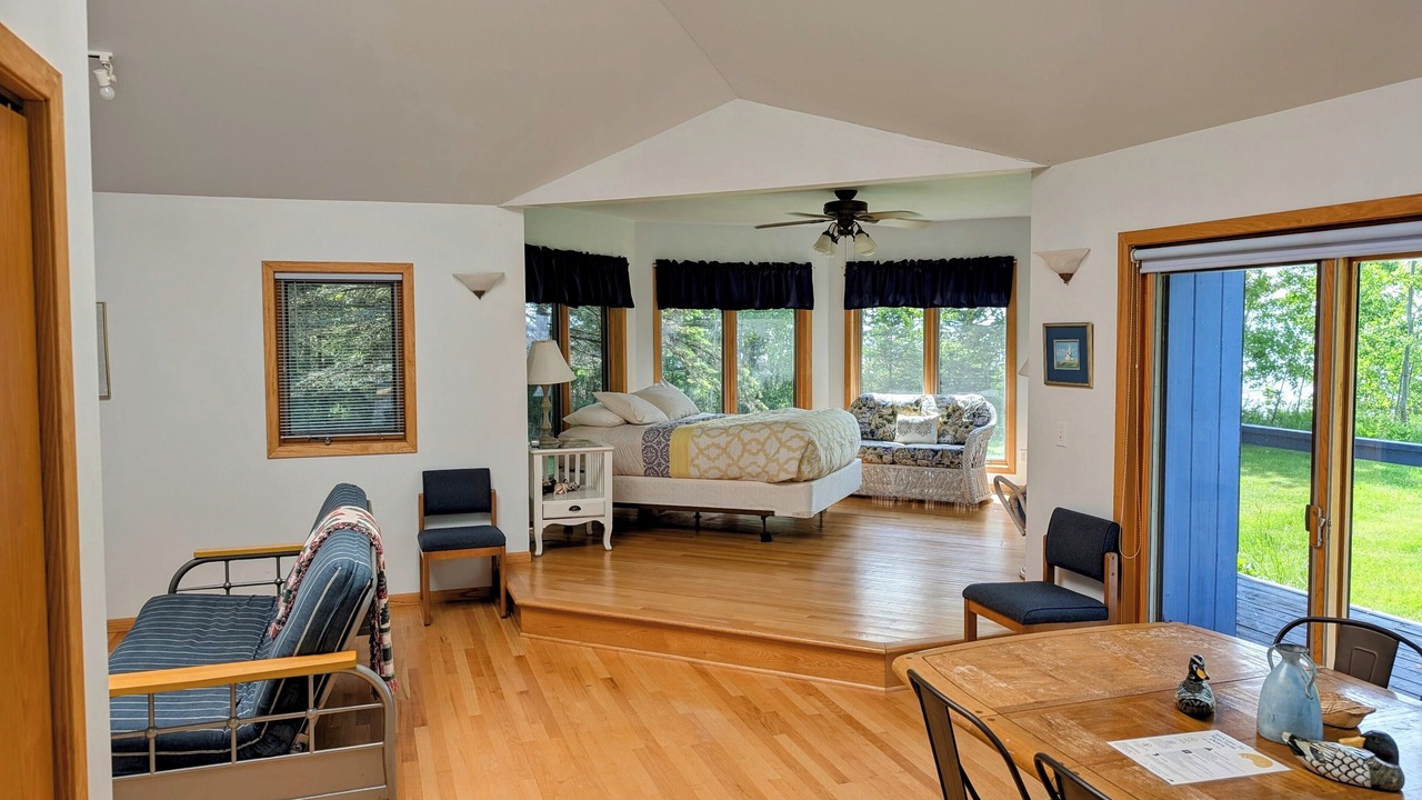 Photo of Bedroom in La Pointe