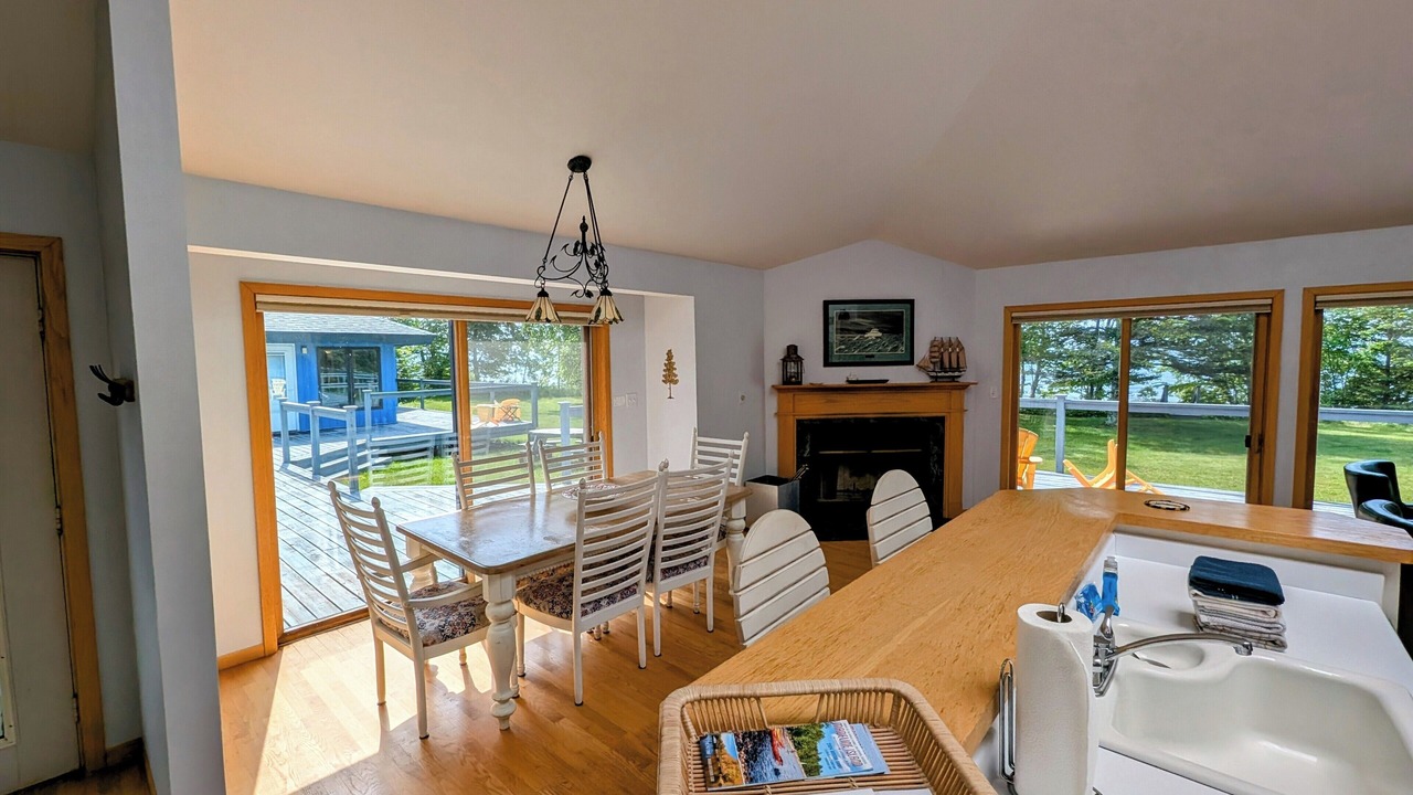 Photo of Bedroom in La Pointe