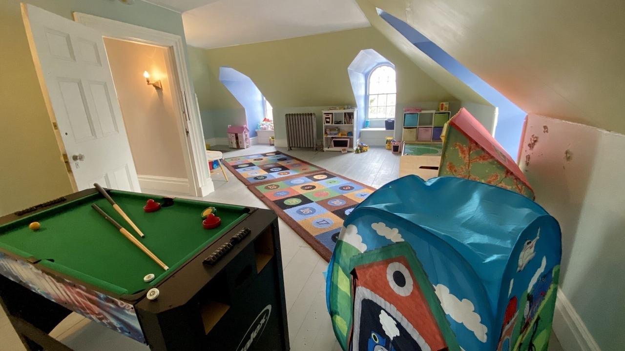 Photo of Bedroom in Oswego