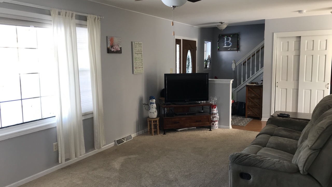 Photo of Livingroom in Sheboygan