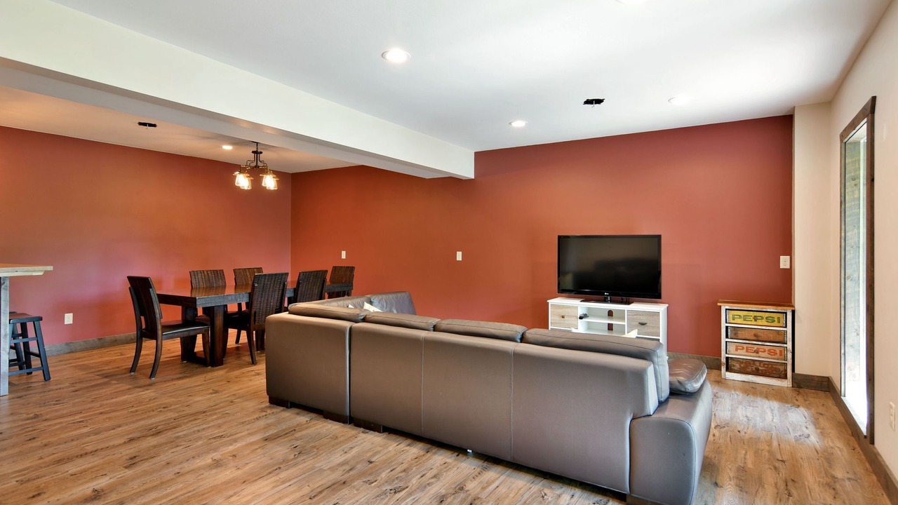 Photo of Livingroom in Spooner
