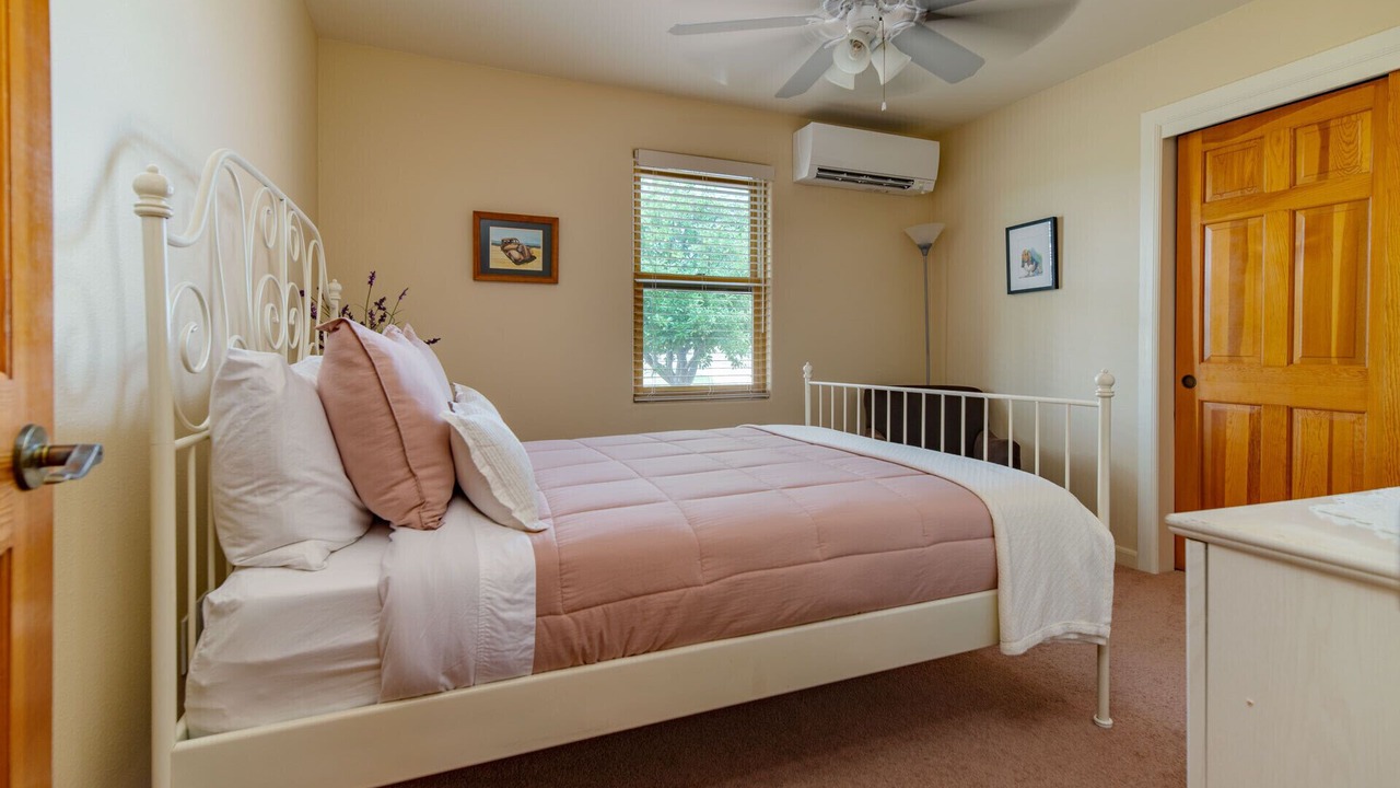 Photo of Bedroom in Eldorado at Santa Fe