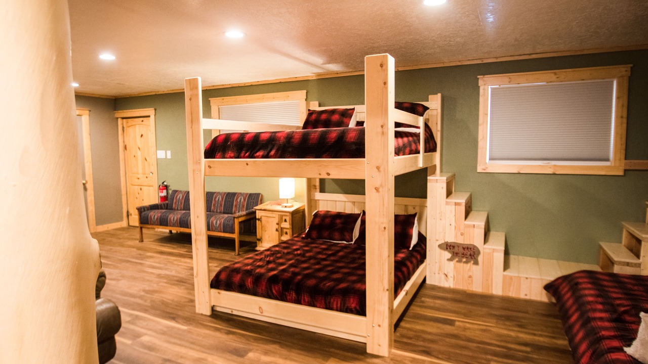 Photo of Bedroom in Red River