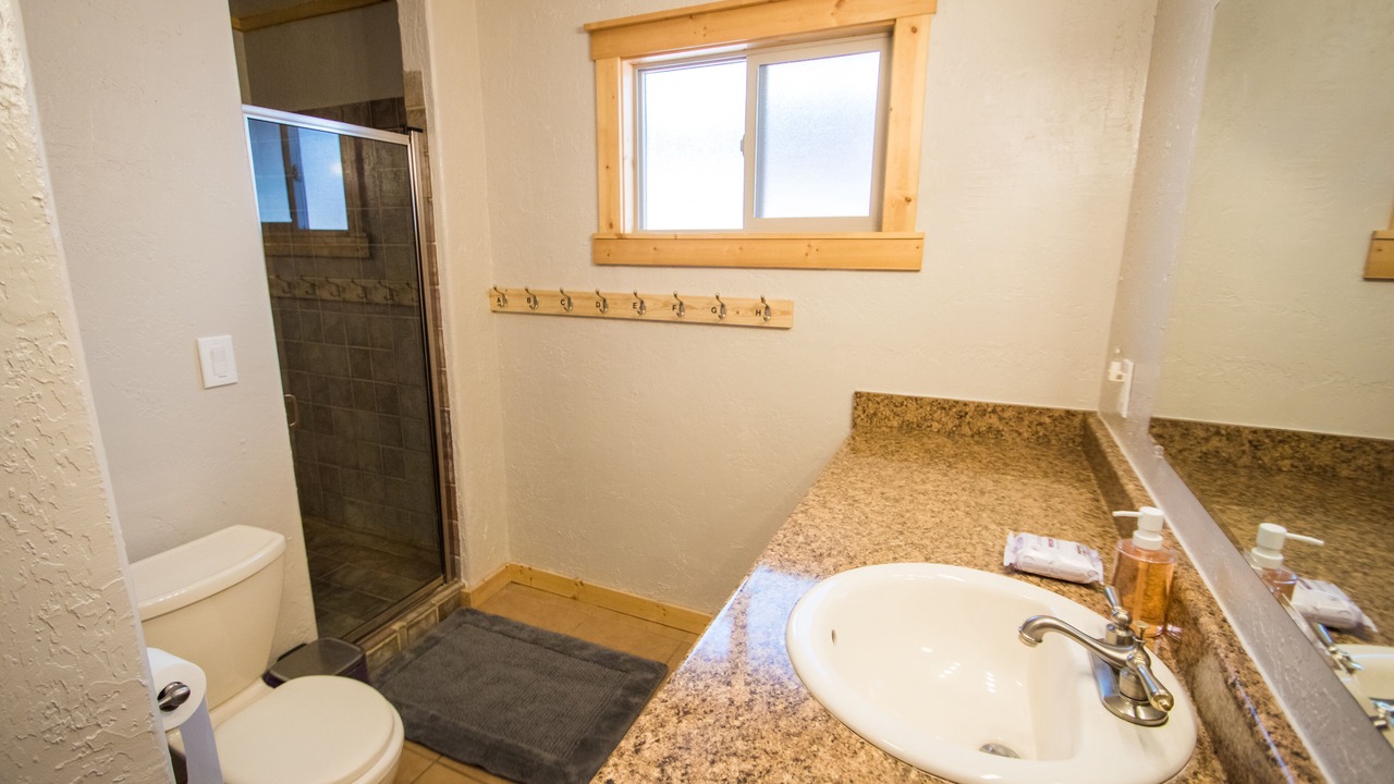 Photo of Bathroom in Red River