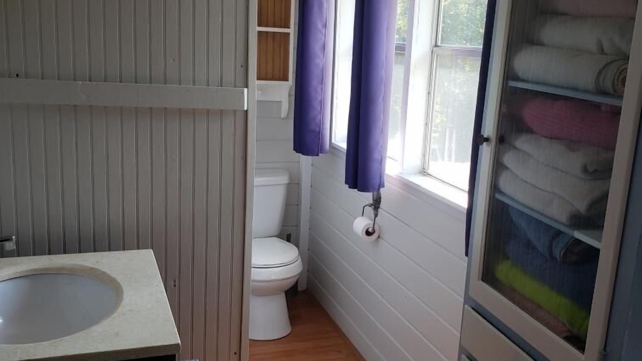 Photo of Bathroom in Ashland