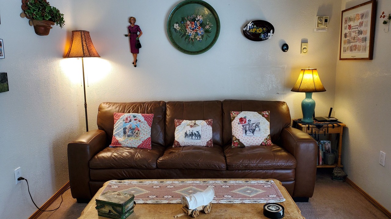 Photo of Livingroom in Northeast Heights