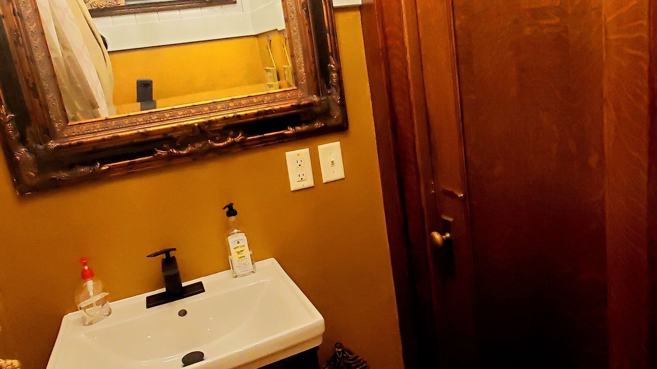 Photo of Bathroom in Superior