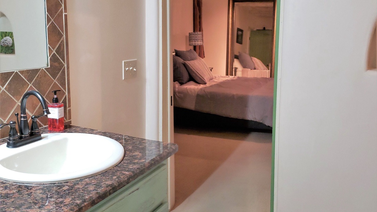 Photo of Bathroom in Nambe