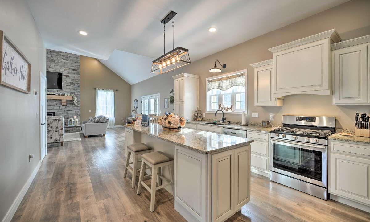 Photo of Kitchen in Owls Head