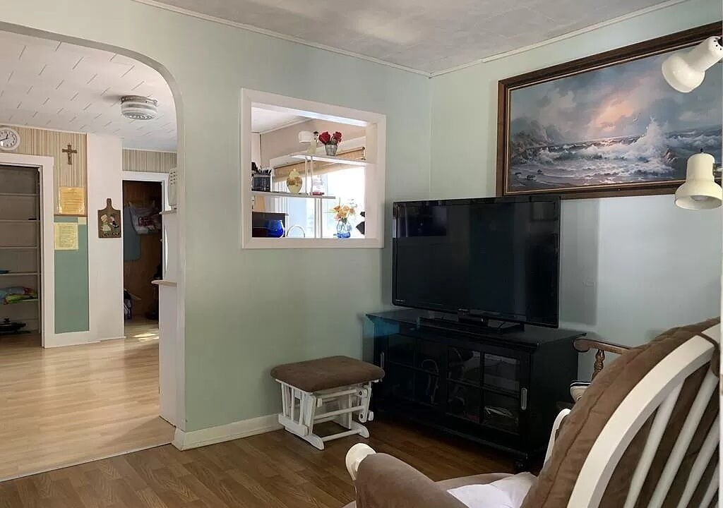 Photo of Livingroom in Winchendon