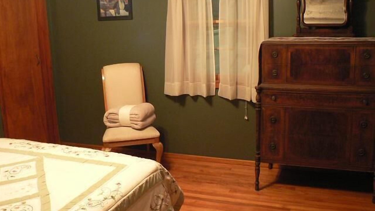 Photo of Bedroom in Ludlow