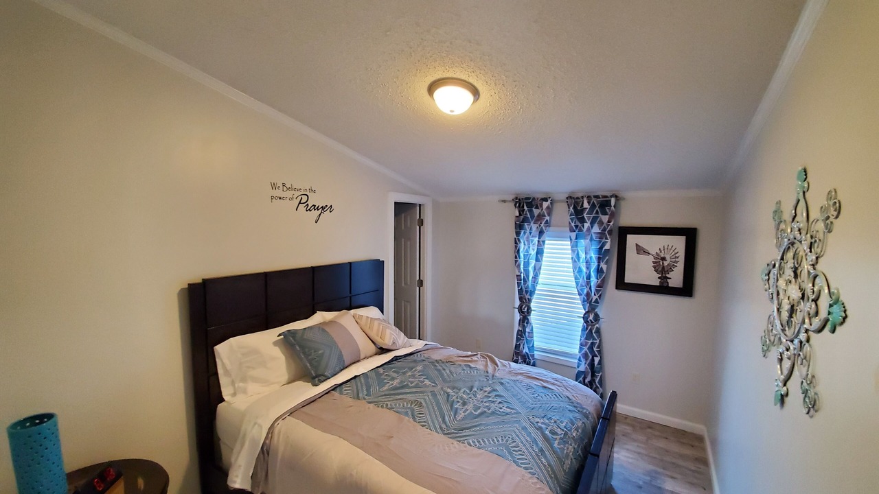 Photo of Bedroom in Berry