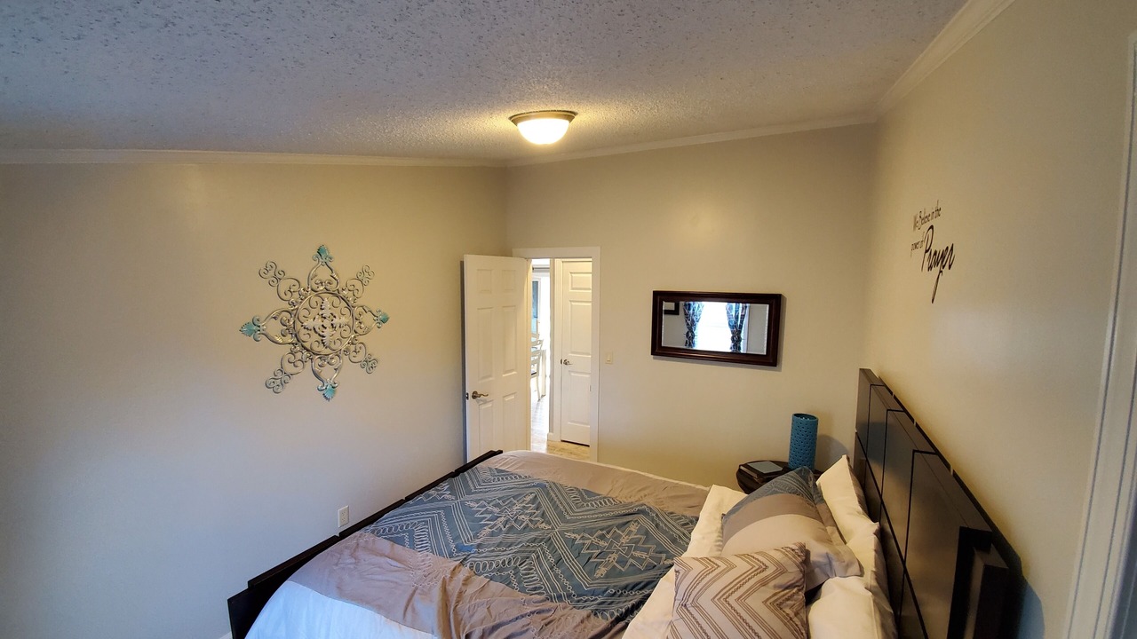 Photo of Bedroom in Berry