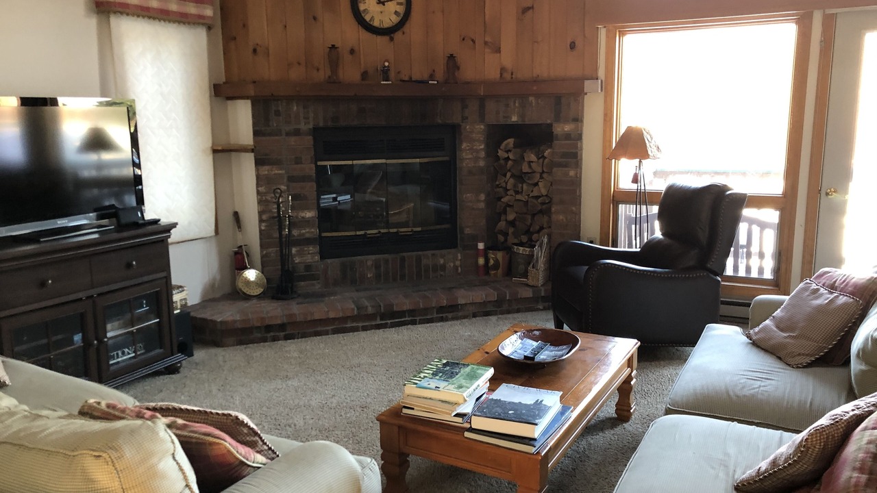 Photo of Livingroom in North Woodstock
