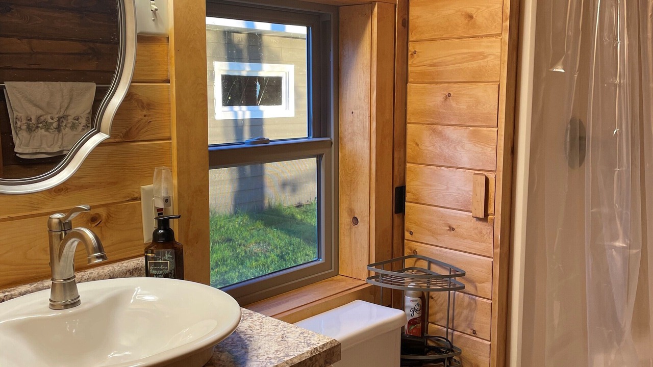 Photo of Bathroom in Winter