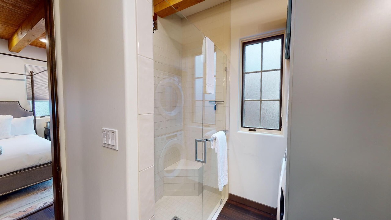 Photo of Bathroom in Historic Eastside