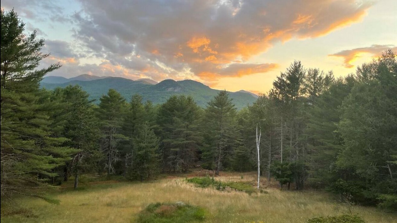 Photo of Outdoor in Elizabethtown