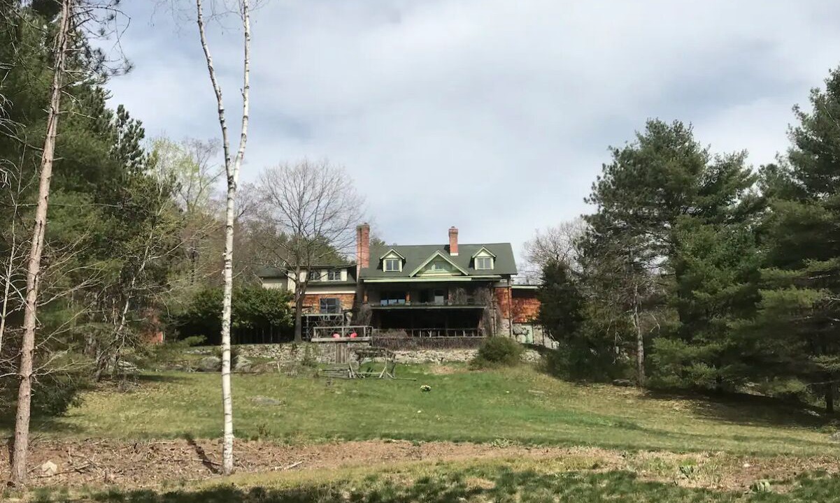 Photo of Outdoor in Elizabethtown