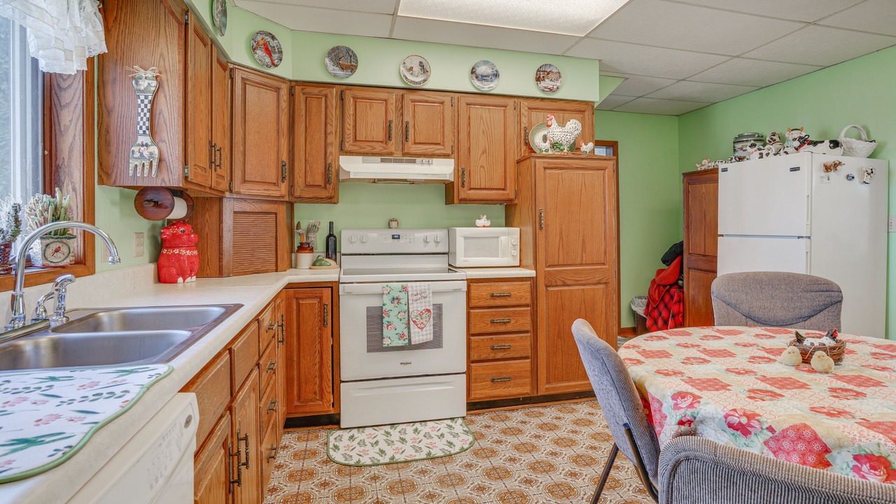 Photo of Kitchen in Polk County
