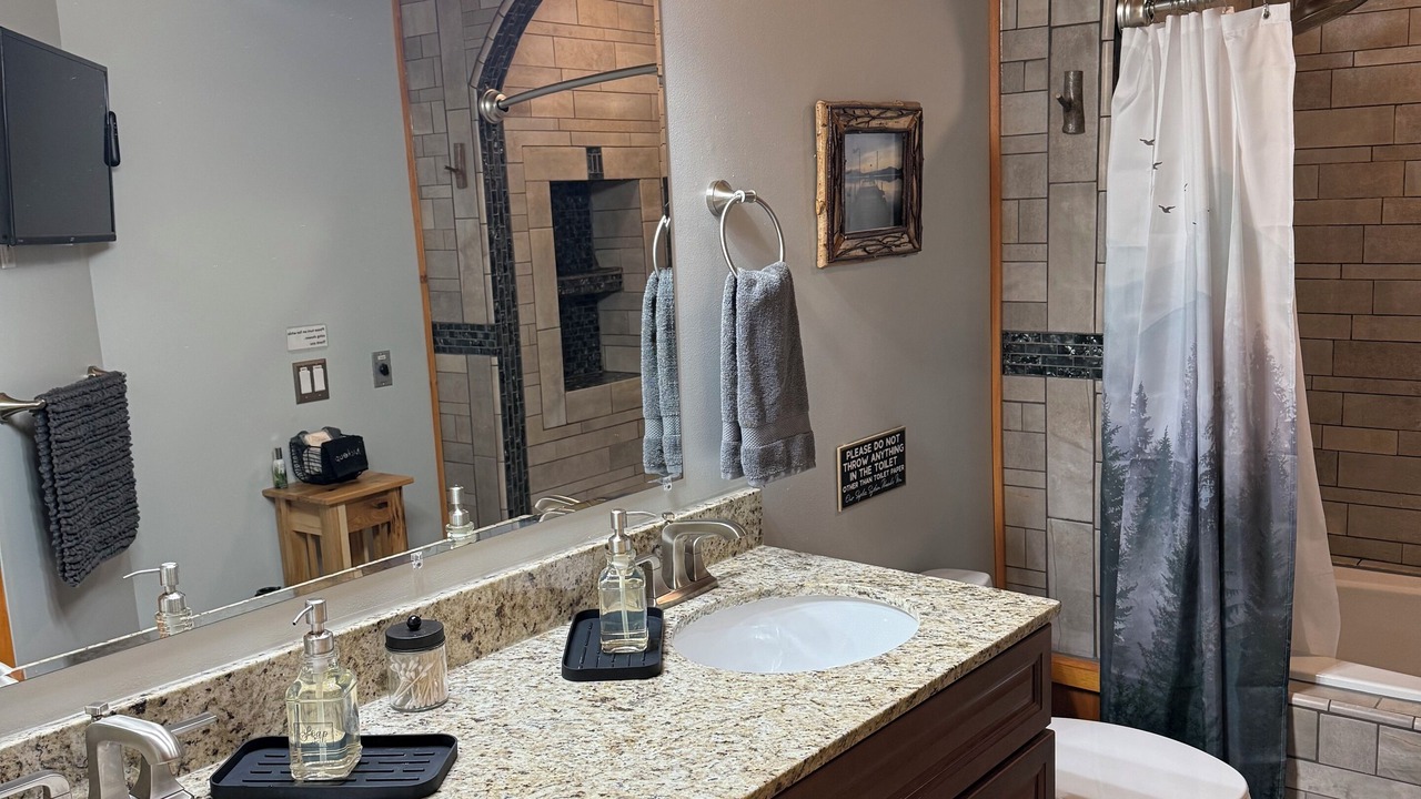 Photo of Bathroom in Inlet