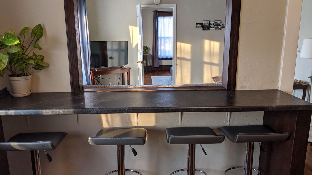 Photo of Kitchen in Lyn-Lake