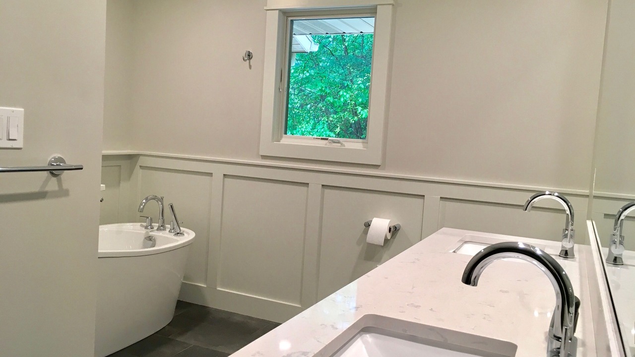 Photo of Bathroom in Saratoga Springs