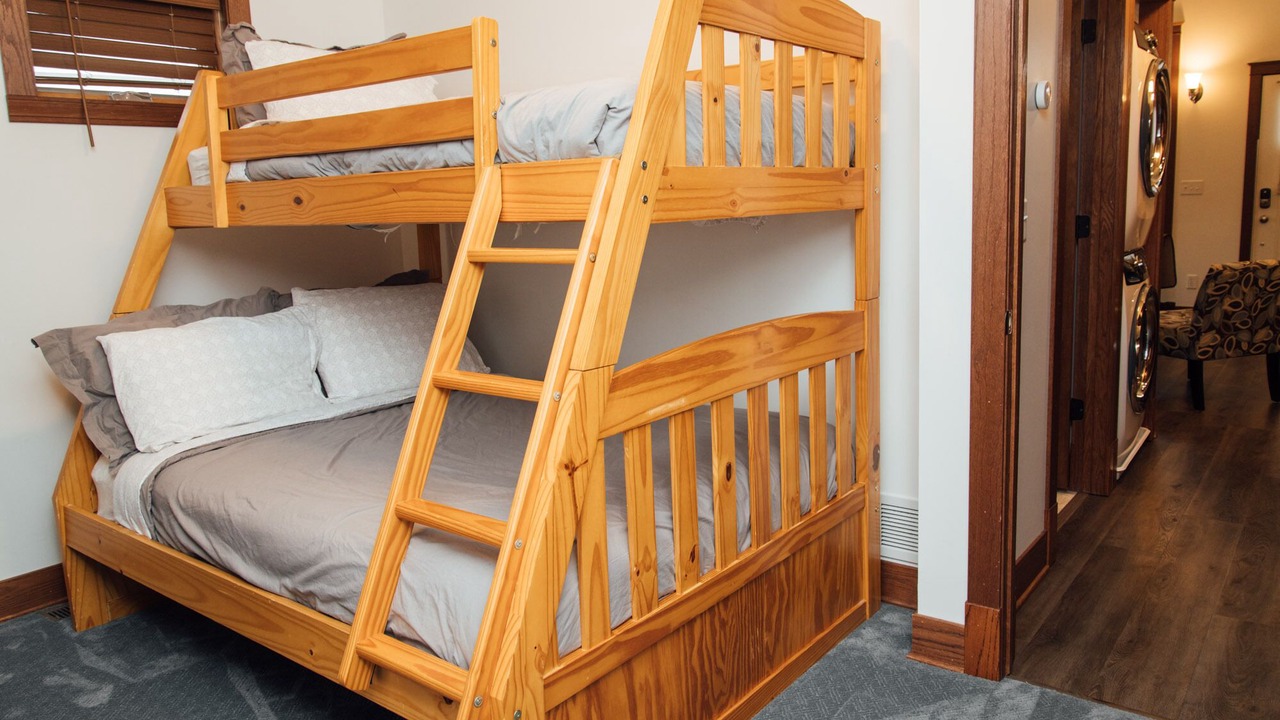 Photo of Bedroom in Powderhorn