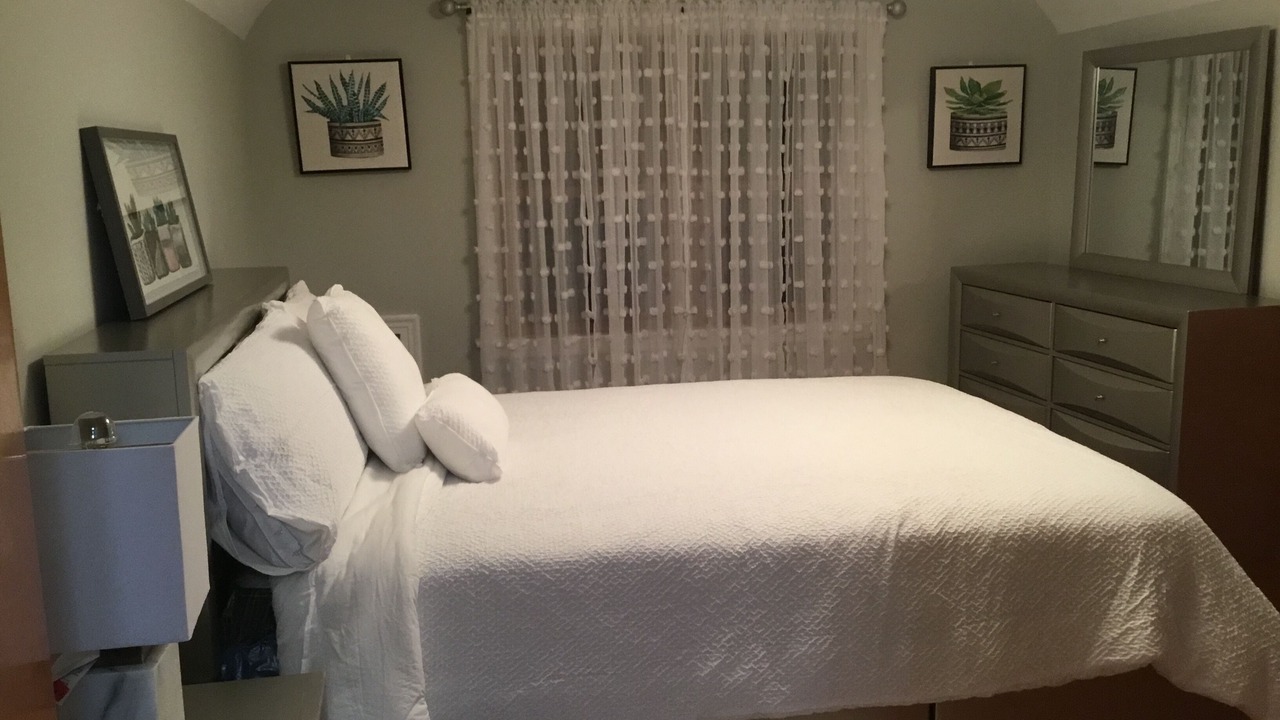 Photo of Bedroom in Ansonia