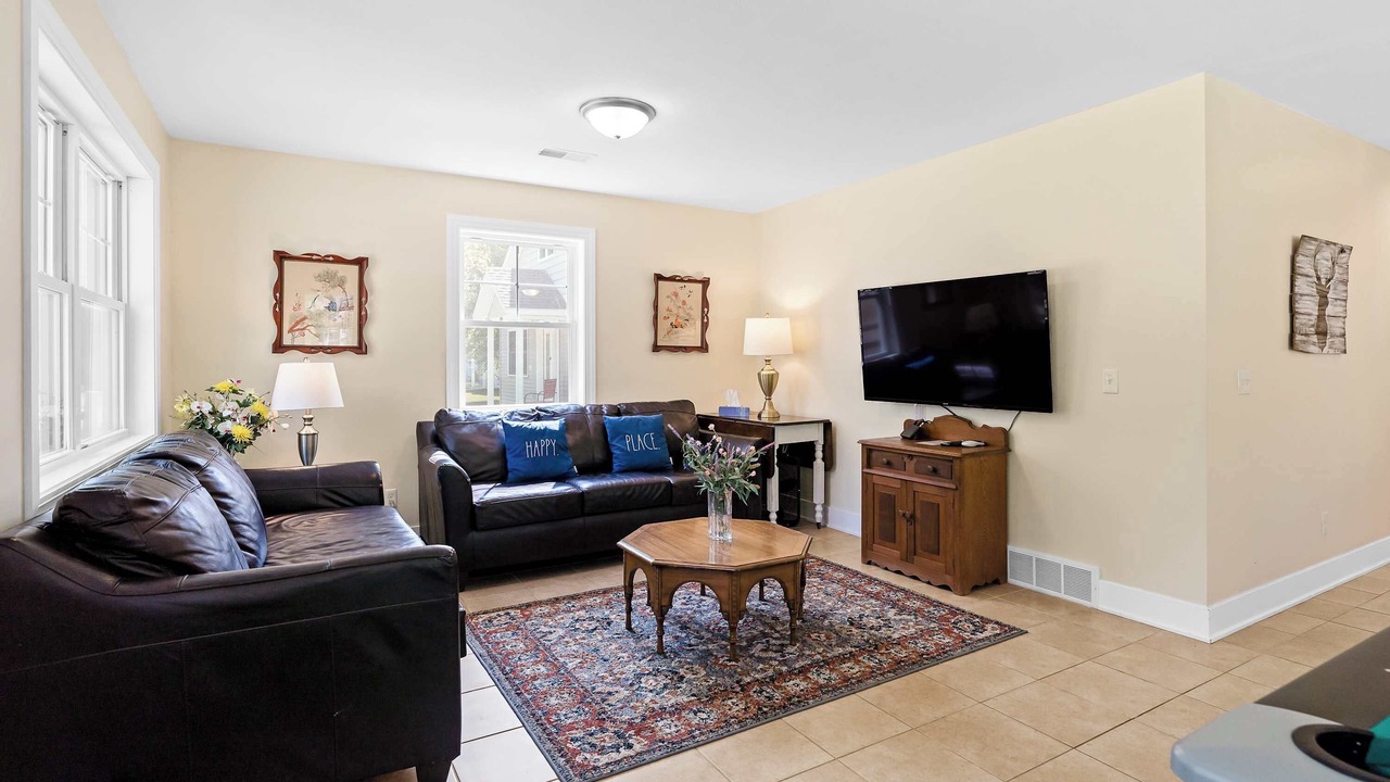 Photo of Bedroom in Kendall