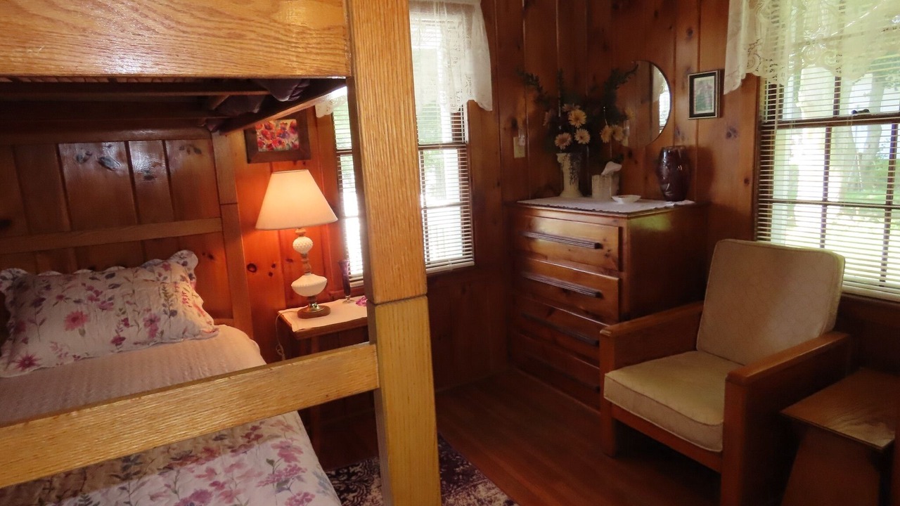 Photo of Bedroom in Isle La Motte