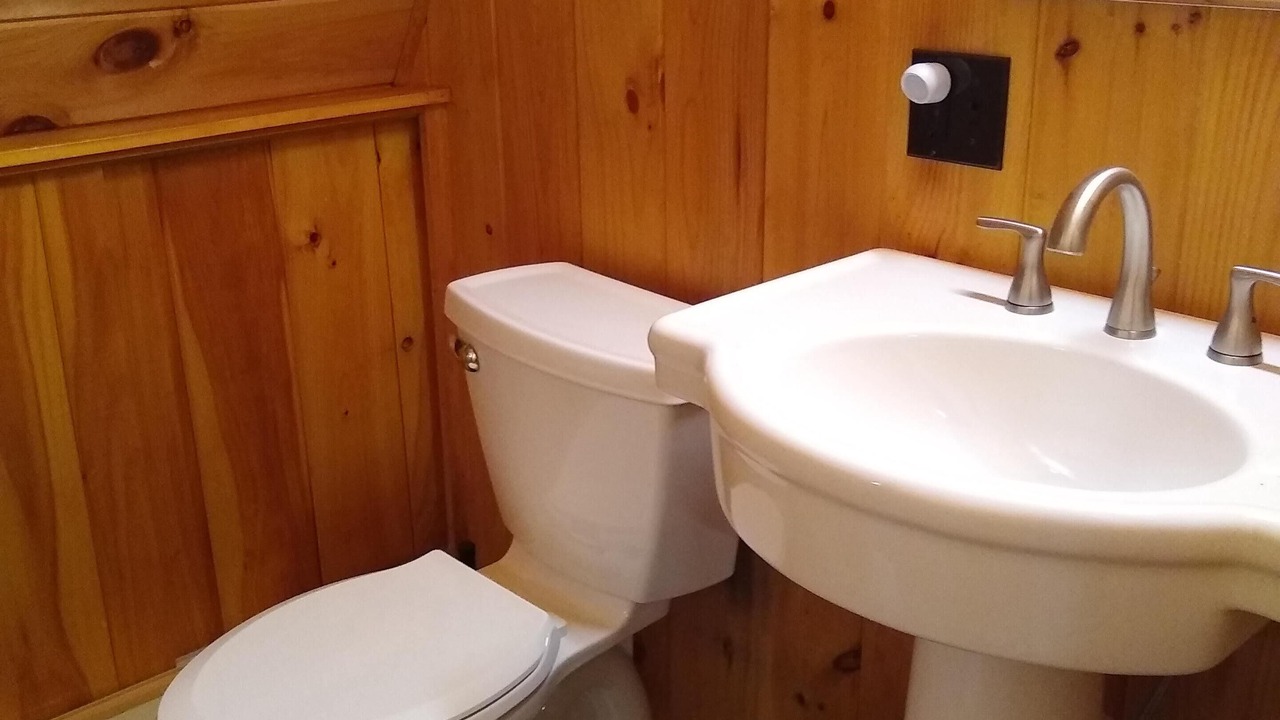 Photo of Bathroom in Jay
