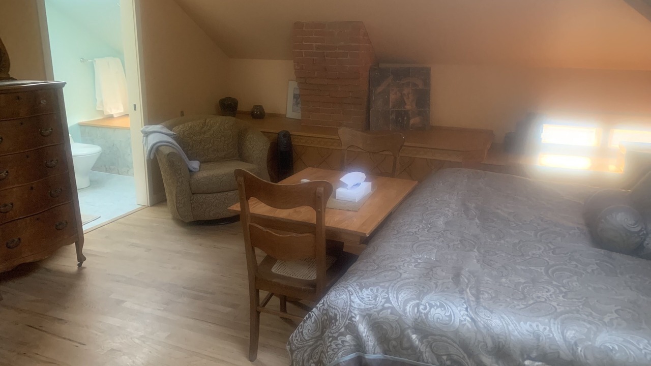 Photo of Bedroom in East Dubuque