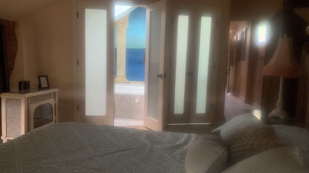 Photo of Bedroom in East Dubuque