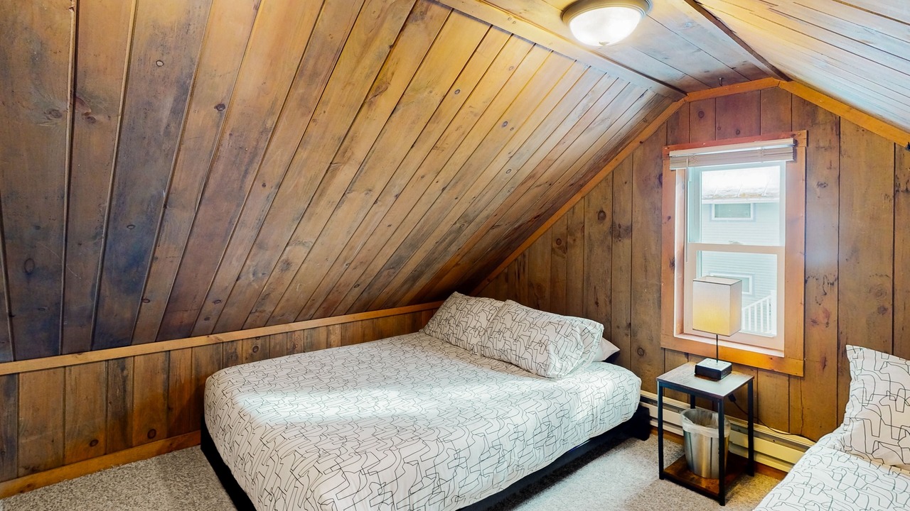 Photo of Bedroom in Montgomery Center
