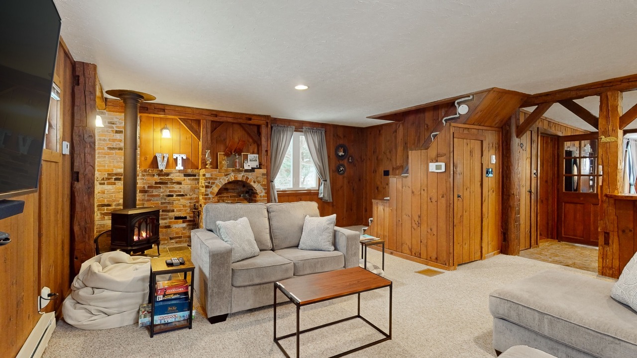Photo of Livingroom in Montgomery Center