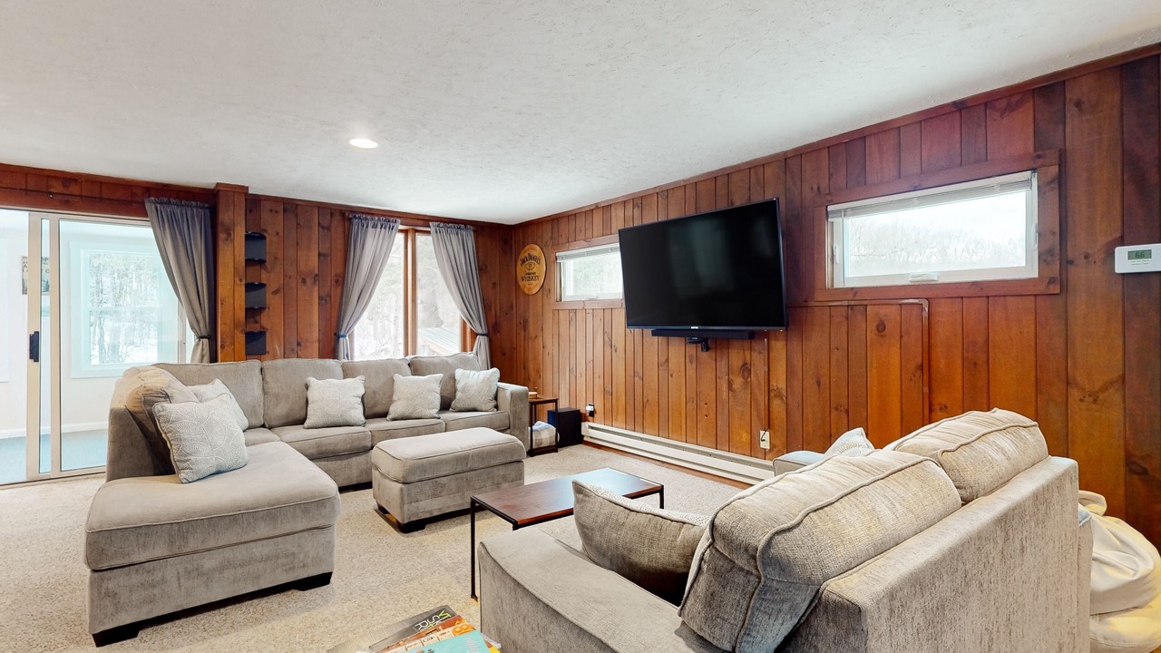 Photo of Livingroom in Montgomery Center