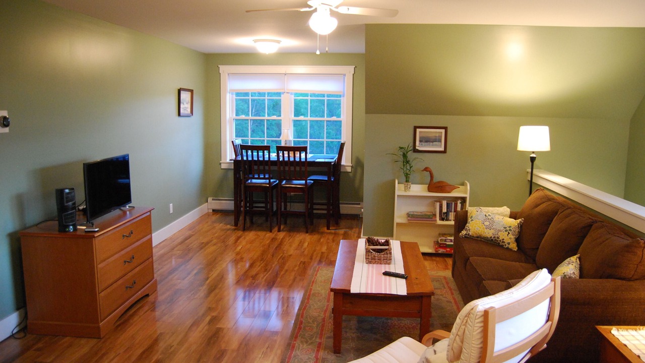 Photo of Livingroom in Waterbury Center