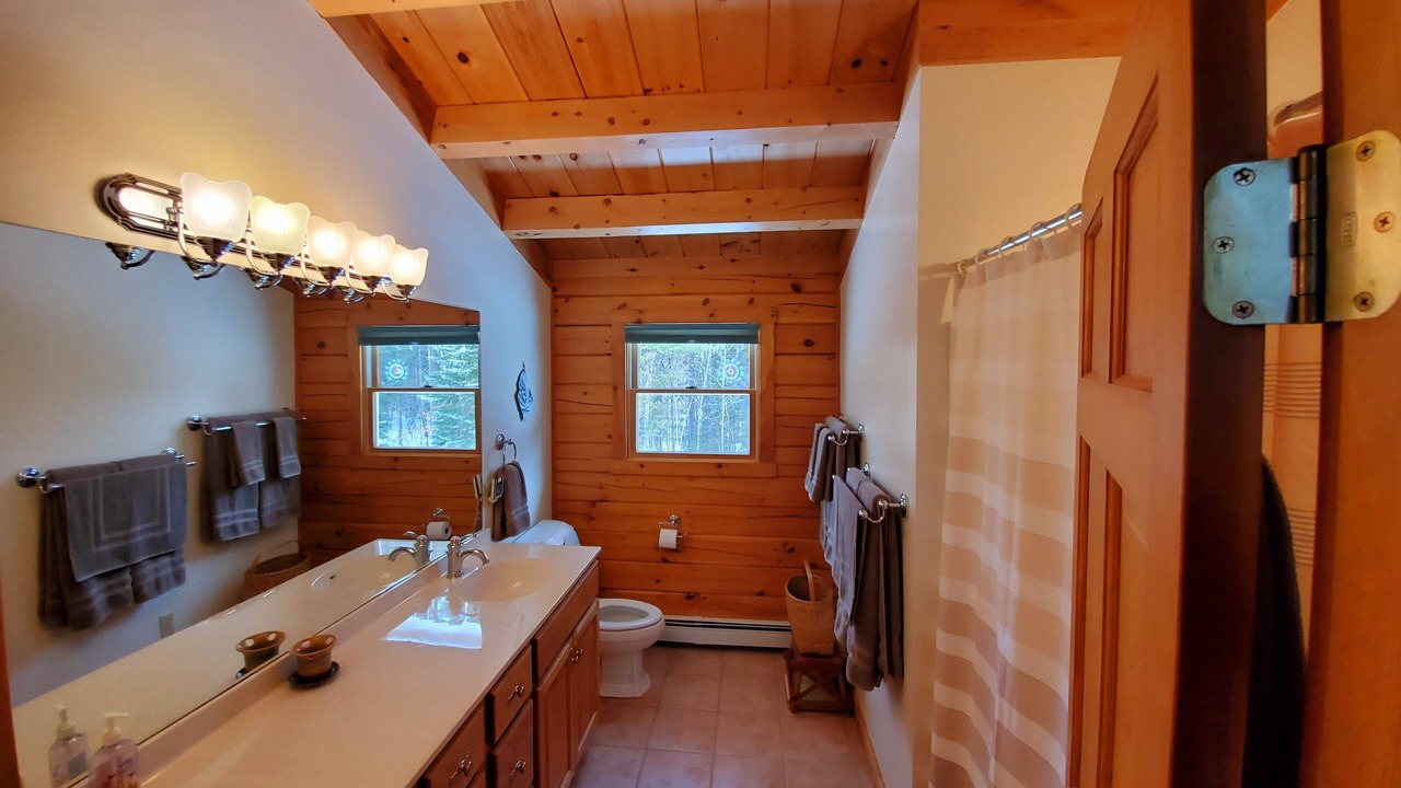 Photo of Bathroom in Bartlett