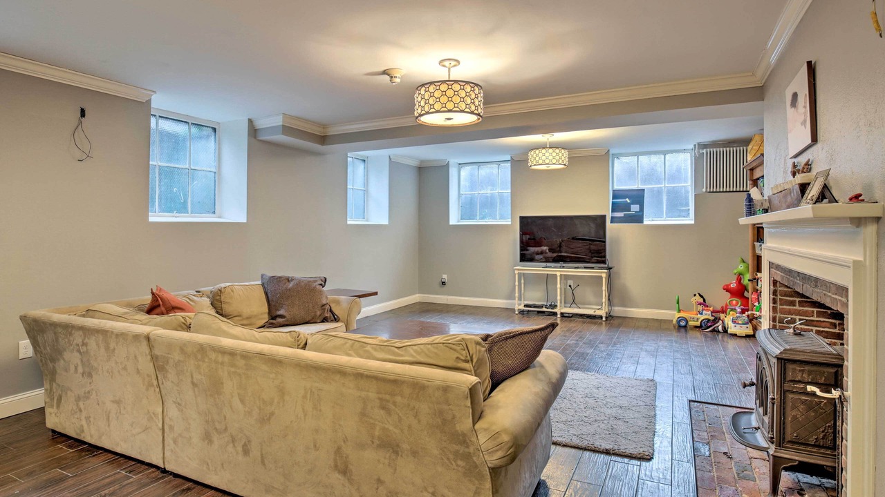 Photo of Livingroom in Keene
