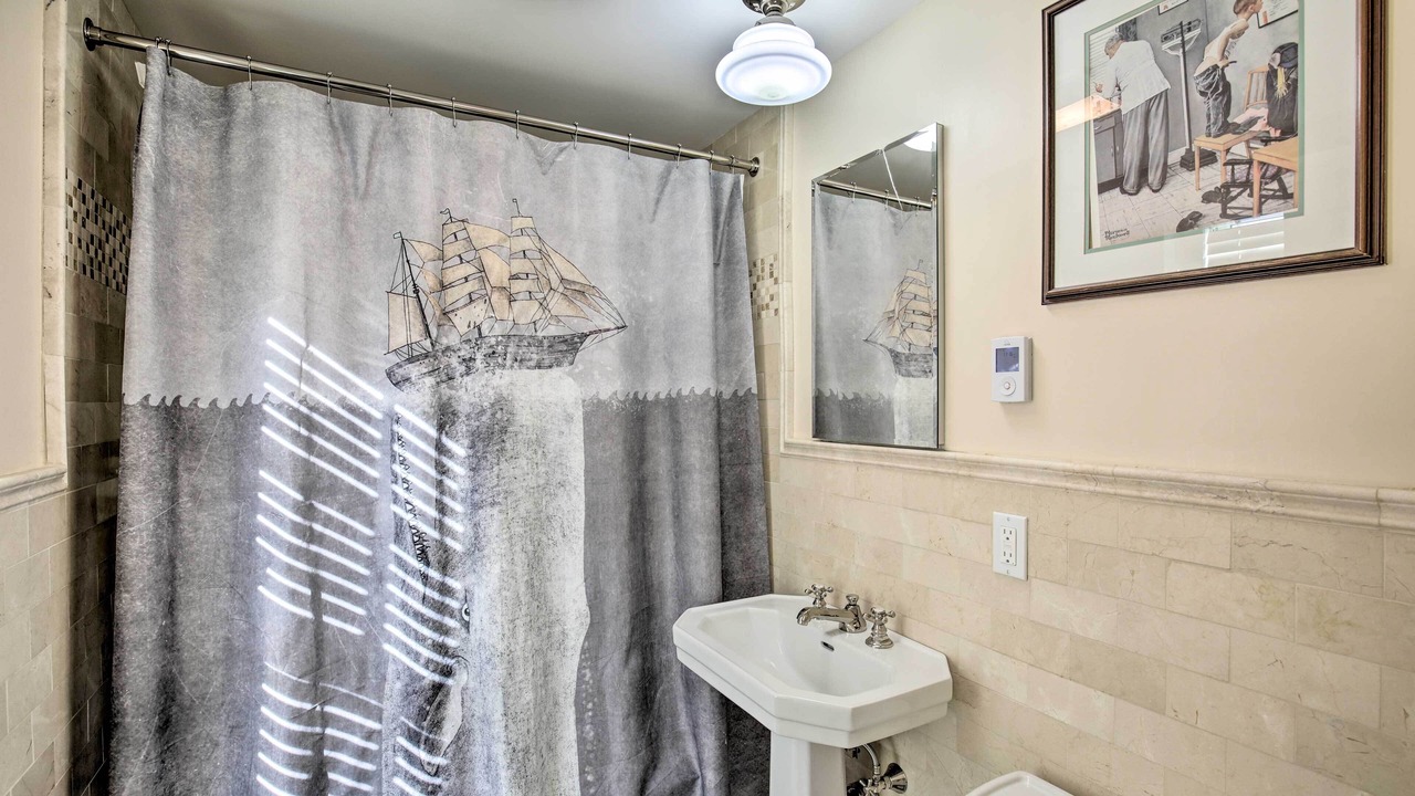 Photo of Bathroom in Keene